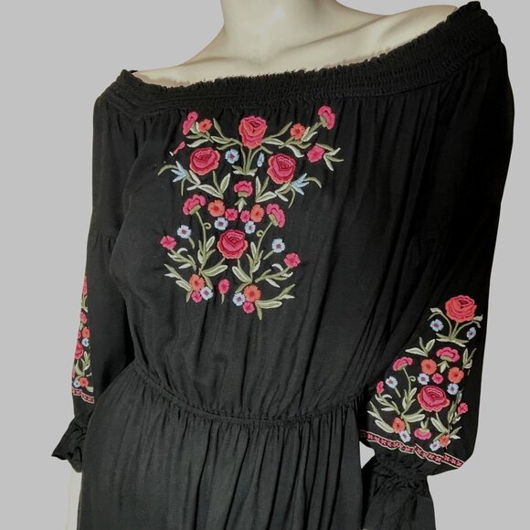 Hollister Medium Black Mini‎ Dress With Floral Embroidery & Elastic Waist Bell M - Picture 2 of 16